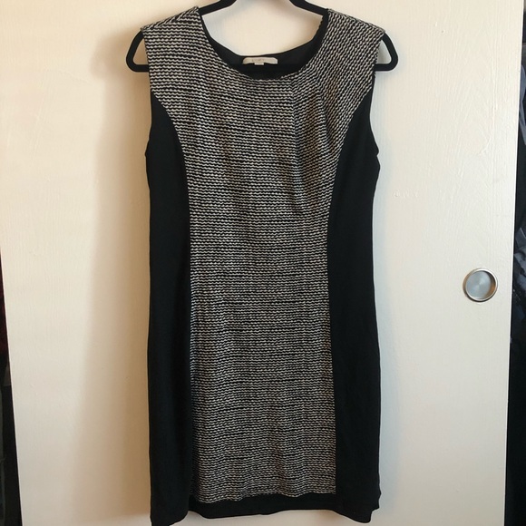 Ann Taylor LOFT gorgeous soft dress - Picture 9 of 9